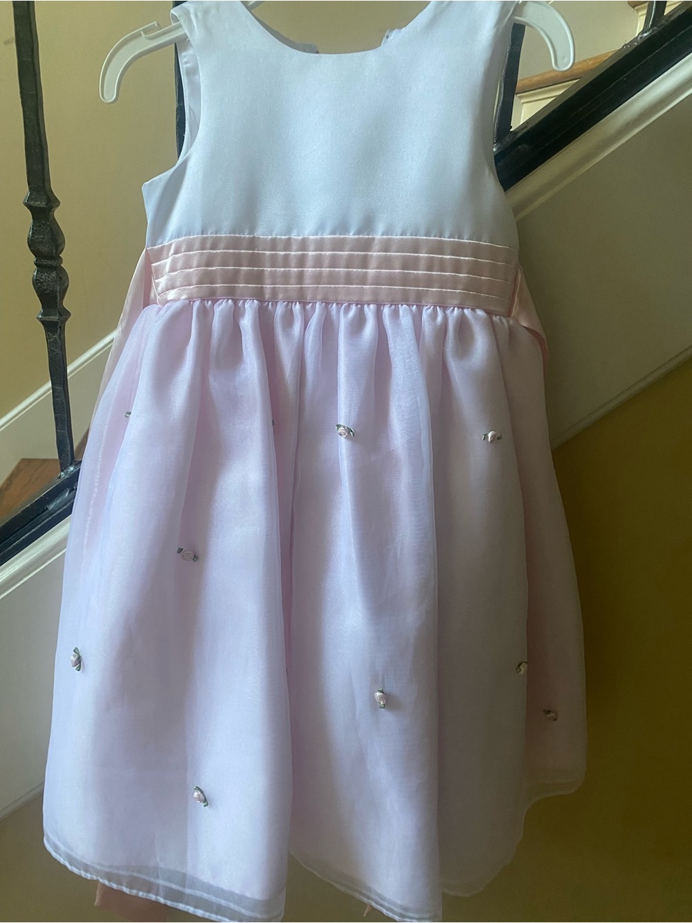 Pretty In Pink - Picture 2 of 2